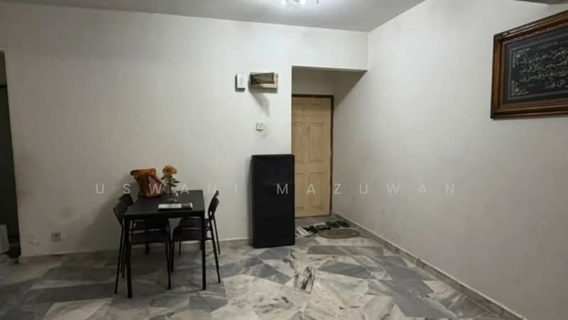 Apartment for Rent at D' Puncak Suasana - Uswani Mazuwan - Dining Room - PropertyGuru.com.my