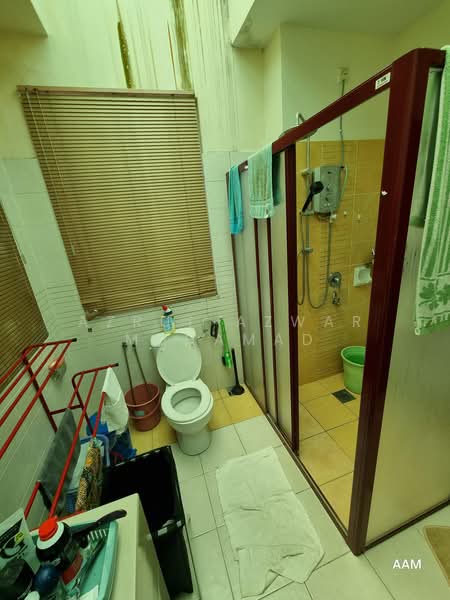 Rumah Banglo untuk Dijual di Bandar Baru Enstek (Bandar Enstek) - Azrul Azwar Muhamad - Bathroom - PropertyGuru.com.my