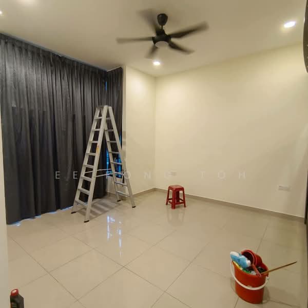 2-storey Terraced House for Sale in Taman Mount Austin (Tebrau) - Ee Fong Toh - PropertyGuru.com.my