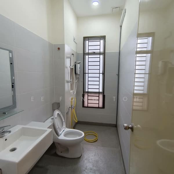 2-storey Terraced House for Sale in Taman Mount Austin (Tebrau) - Ee Fong Toh - PropertyGuru.com.my