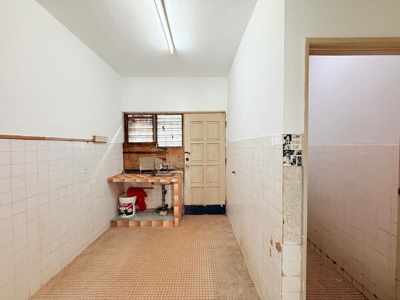 2-storey Terraced House for Sale in Taman Pandan Indah (Ampang) - Zaty Jasmin - Kitchen - PropertyGuru.com.my