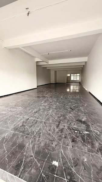 Shop for Rent in Taman Molek (Johor Bahru) - Jessy Koh - Interior - PropertyGuru.com.my