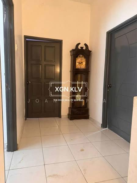2-storey Terraced House for Sale in Taman Pendamar Indah (Klang) - Joanne Pua - Corridor - PropertyGuru.com.my