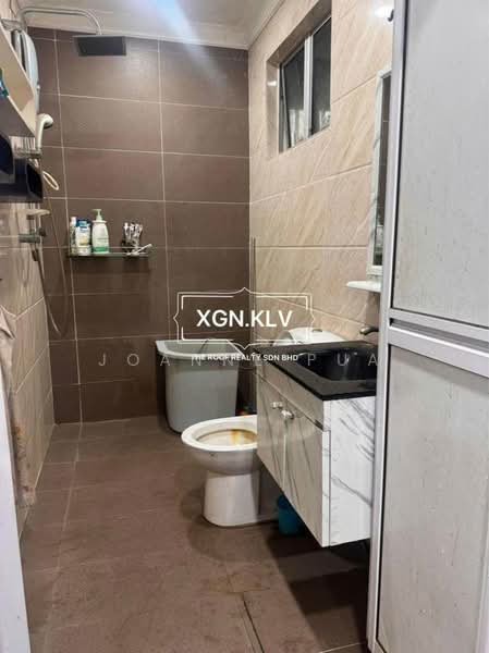 2-storey Terraced House for Sale in Taman Pendamar Indah (Klang) - Joanne Pua - Bathroom - PropertyGuru.com.my