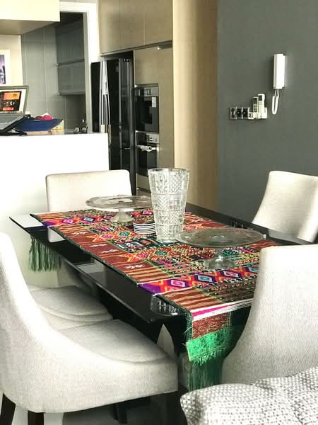 Kondominium untuk Dijual di Icon Residence - Louis . - Dining Room - PropertyGuru.com.my