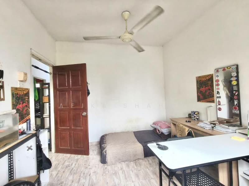Apartment for Sale at Desa Temenggung Apartment - Shafika Shahidin - Bedroom - PropertyGuru.com.my