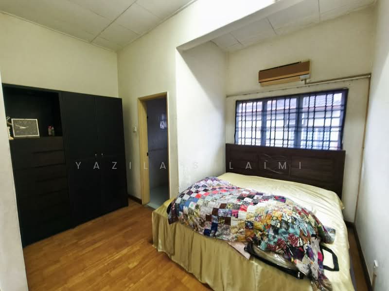 2-storey Terraced House for Sale in Shah Alam (Selangor) - Yazila Sulaimi - Bedroom - PropertyGuru.com.my