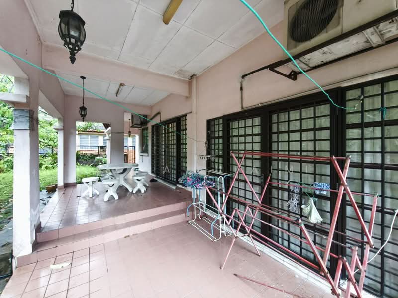 2-storey Terraced House for Sale in Shah Alam (Selangor) - Yazila Sulaimi - Exterior - PropertyGuru.com.my