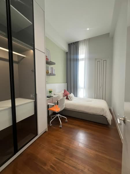Condominium for Sale at The Maple Residences - Henry Lau - Bedroom - PropertyGuru.com.my