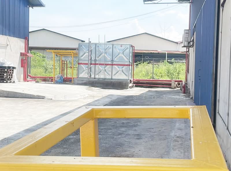 Factory for Rent in Sungai Buloh (Selangor) - Lee Sing Siong - Exterior - PropertyGuru.com.my