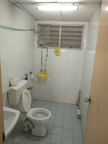 Apartment for Sale at Sri Cempaka (Taman Wawasan) - Ben Ng - Bathroom - PropertyGuru.com.my