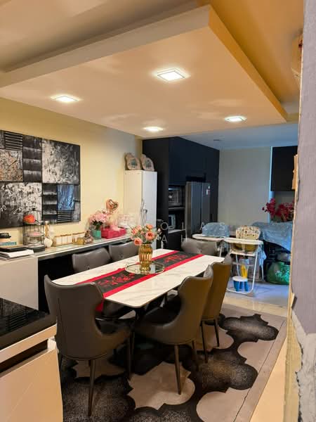 Cluster House for Sale in Taman Putra Perdana (Puchong) - Nicholas Quah - Dining Room - PropertyGuru.com.my