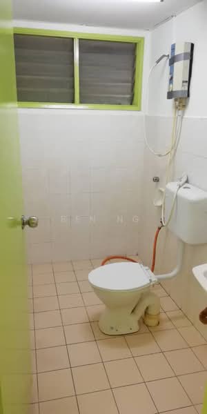 Apartment for Sale at Sri Cempaka (Taman Wawasan) - Ben Ng - Bathroom - PropertyGuru.com.my