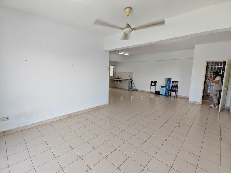 Servis Apartment untuk Disewa di Fadason Park - Alex Seet - Living Room - PropertyGuru.com.my