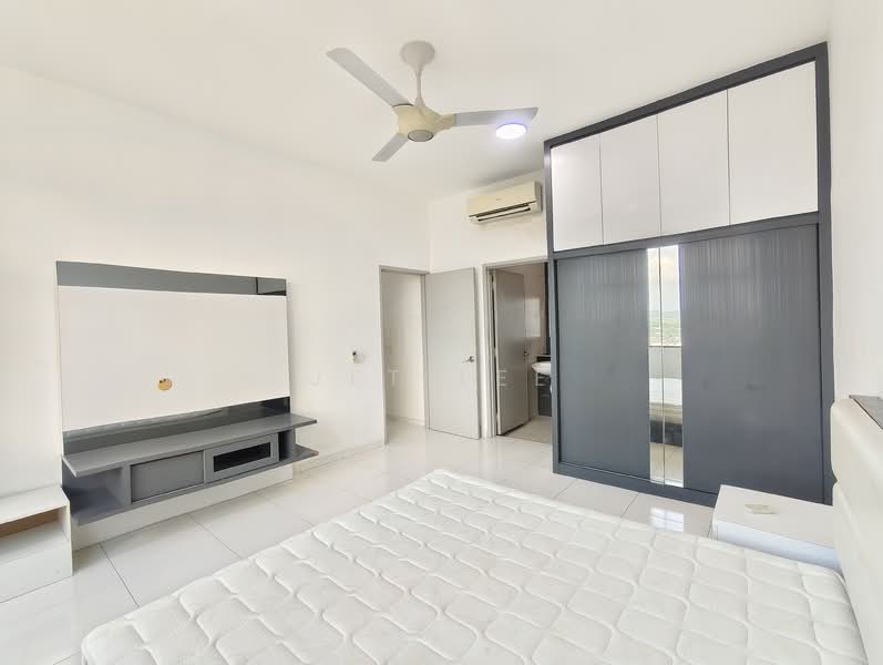 Service Residence for Sale at The Sky Executive Suites - Jet Lee - Bedroom - PropertyGuru.com.my