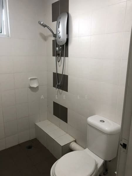 Kondominium untuk Disewa di The Golden Triangle Condominium - A Ee Ee - Bathroom - PropertyGuru.com.my