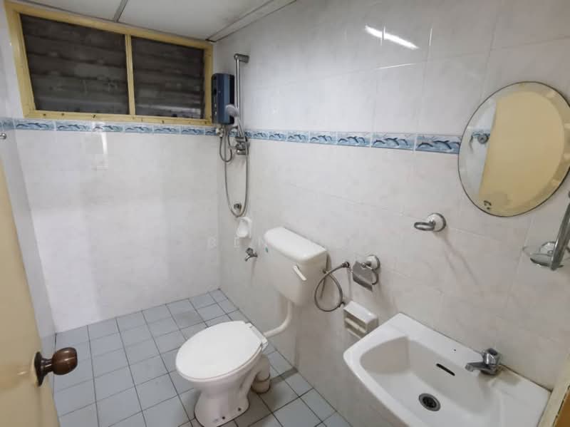 Apartment for Sale at Sri Cempaka (Taman Wawasan) - Ben Ng - Bathroom - PropertyGuru.com.my