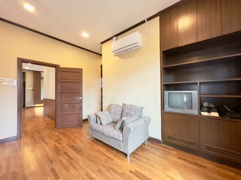 Bungalow for Sale in Setia Eco Park (Setia Alam) - Nahathir Shahabudin - PropertyGuru.com.my