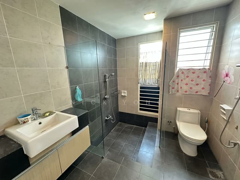 Rumah Teres 2.5 Tingkat untuk Dijual di Cheras (Selangor) - Nick Yong - Bathroom - PropertyGuru.com.my