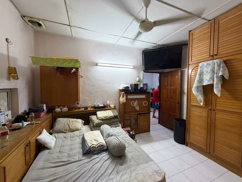 Rumah Teres 1 Tingkat untuk Dijual di Taman Hijau (Jelutong) - Qyan Goh - Bedroom - PropertyGuru.com.my