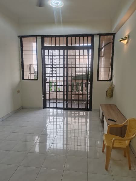 Kondominium untuk Disewa di Grand View - Ellieys Chong - Balcony - PropertyGuru.com.my