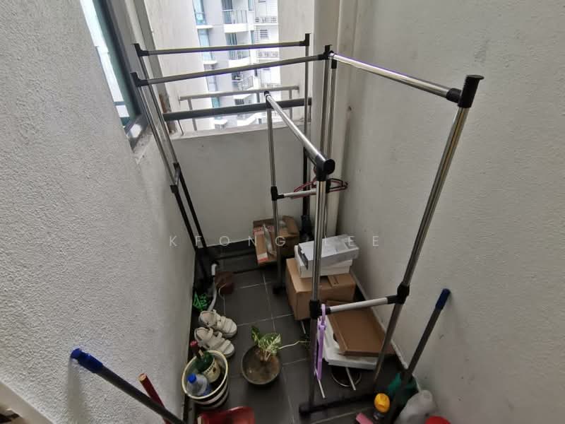 Kondominium untuk Disewa di Boulevard Residence - Kfong Lee - Balcony - PropertyGuru.com.my
