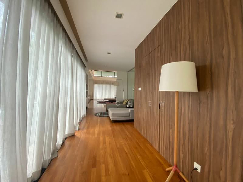 Bungalow for Sale in Leisure Farm (Gelang Patah) - Tom Chiew - Living Room - PropertyGuru.com.my
