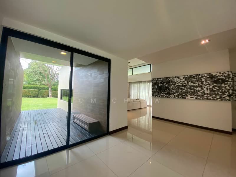 Bungalow for Sale in Leisure Farm (Gelang Patah) - Tom Chiew - Entrance - PropertyGuru.com.my