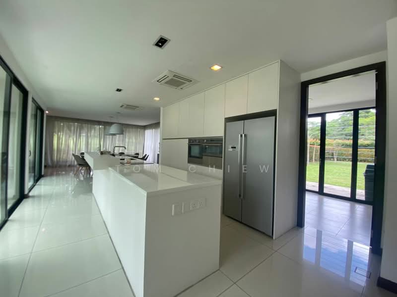 Bungalow for Sale in Leisure Farm (Gelang Patah) - Tom Chiew - Kitchen - PropertyGuru.com.my