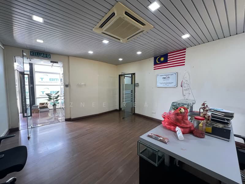 Shop / Office for Rent in Presint 8 (Putrajaya) - Maznee Realtor - Interior - PropertyGuru.com.my