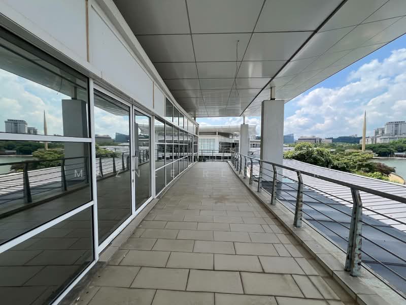 Shop / Office for Rent in Presint 8 (Putrajaya) - Maznee Realtor - Exterior - PropertyGuru.com.my