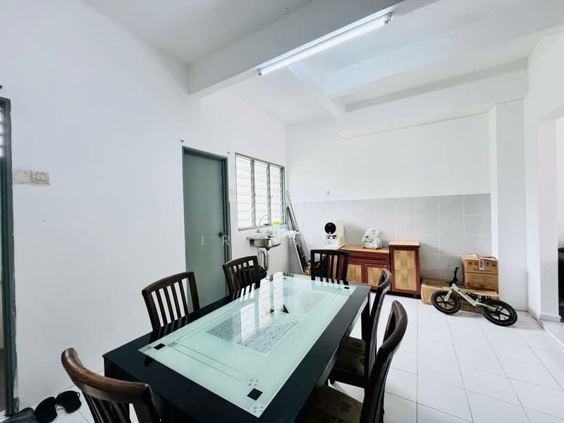 Rumah Teres 2 Tingkat untuk Dijual di Bandar Springhill (Port Dickson) - Hairi Halim - PropertyGuru.com.my