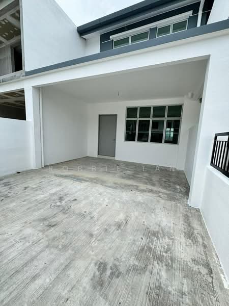 2-storey Terraced House for Sale in Taman Pulai Mutiara (Iskandar Puteri (Nusajaya)) - Robbie Tan - Exterior - PropertyGuru.com.my