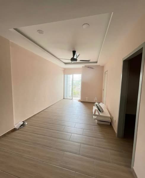 Apartment for Sale at Sutera Bayu Apartment - Jimmy Tan - Living Room - PropertyGuru.com.my