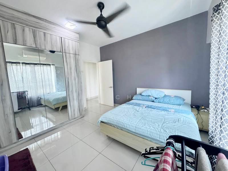 Apartment for Sale at Idaman Residence - APRILIA CHAYADI - Bedroom - PropertyGuru.com.my