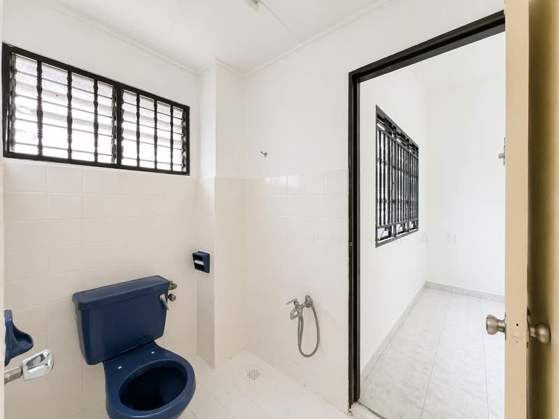 2-storey Terraced House for Sale in Taman Desaria (Petaling Jaya) - Thoriq Suparman - Bathroom - PropertyGuru.com.my