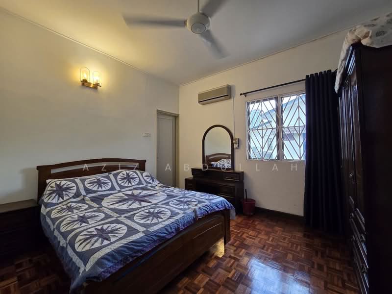 Semi-Detached House for Rent in Petaling Jaya (Selangor) - Aziz Abdullah - Bedroom - PropertyGuru.com.my