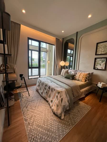 Service Residence for Sale at Stellaris @ Riana Dutamas - Henry Lau - Bedroom - PropertyGuru.com.my