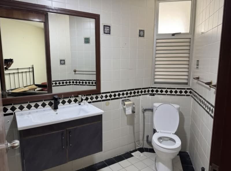 Condominium for Sale at Riana Green Condominium - Xin Nee - Bathroom - PropertyGuru.com.my