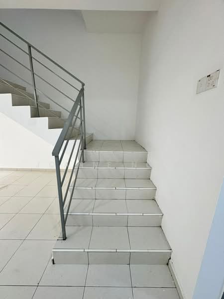 Rumah Teres 2.5 Tingkat untuk Dijual di Pasir Gudang (Johor) - Joanne Ngoo - Interior - PropertyGuru.com.my