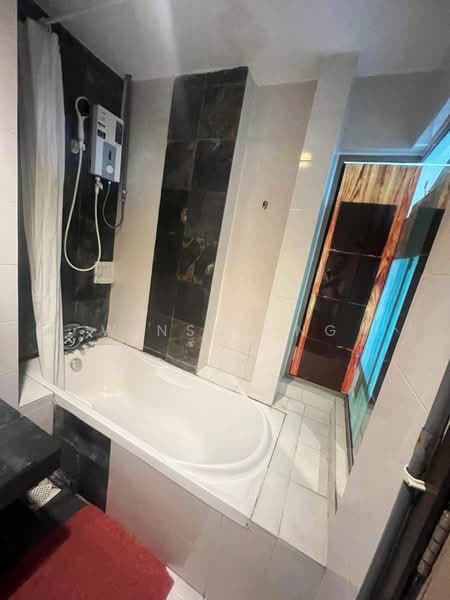 Servis Apartment untuk Disewa di Ritze Perdana 1 - Winson Ng - Bathroom - PropertyGuru.com.my