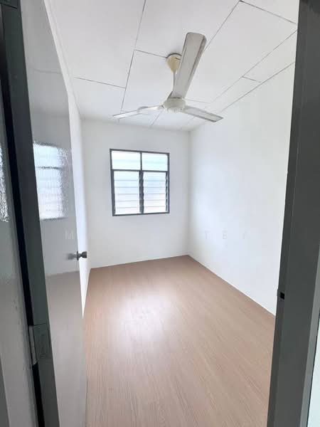 2-storey Terraced House for Sale in Taman Bukit Flora (Batu Pahat) - Marcus Tey - Interior - PropertyGuru.com.my