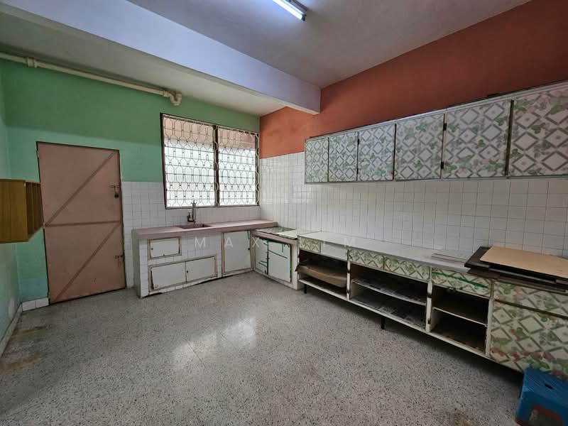 Rumah Teres 2 Tingkat untuk Dijual di Taman Lumba Kuda (Ayer Itam) - Max Lim - Kitchen - PropertyGuru.com.my