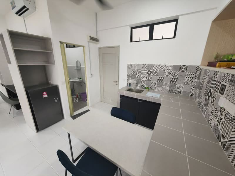 Servis Apartment untuk Disewa di Iskandar Furnished Suites (IFS) - Vincent Chin - Kitchen - PropertyGuru.com.my