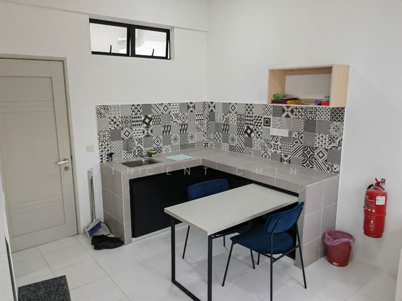 Servis Apartment untuk Disewa di Iskandar Furnished Suites (IFS) - Vincent Chin - Kitchen - PropertyGuru.com.my