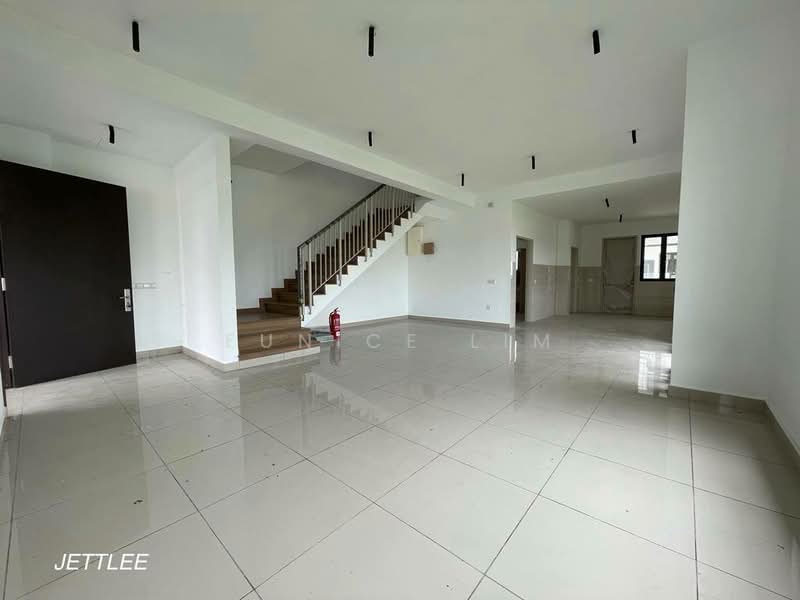 Rumah Teres 2 Tingkat untuk Dijual di Bandar Bukit Raja (Klang) - Eunice Lim - PropertyGuru.com.my