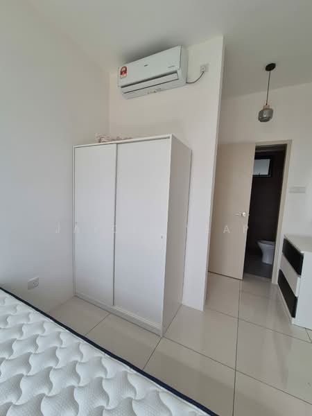 Servis Apartment untuk Disewa di Vivo Executive Apartment - Jayden Yeap - Bedroom - PropertyGuru.com.my