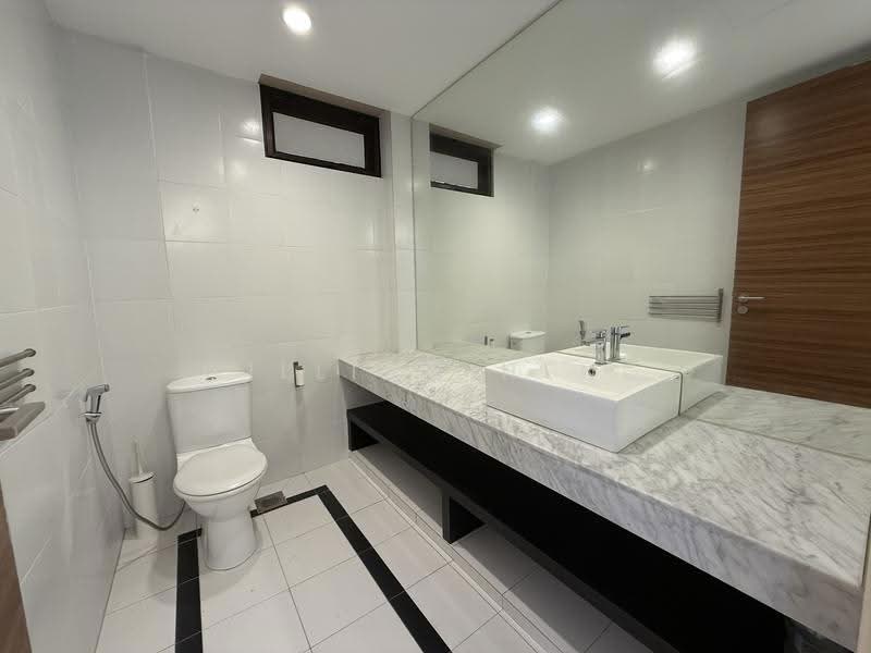 Condominium for Sale at Nusa Rhu - William Heng - Bathroom - PropertyGuru.com.my