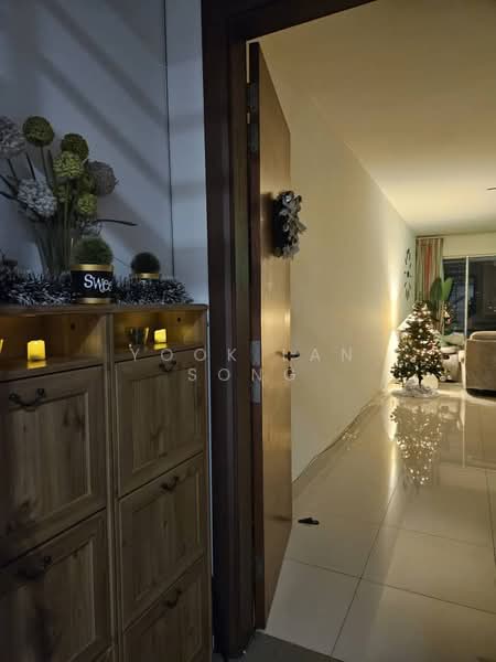 Condominium for Sale at Laman Baiduri - Yook Lan Song - shoe cabinet - PropertyGuru.com.my