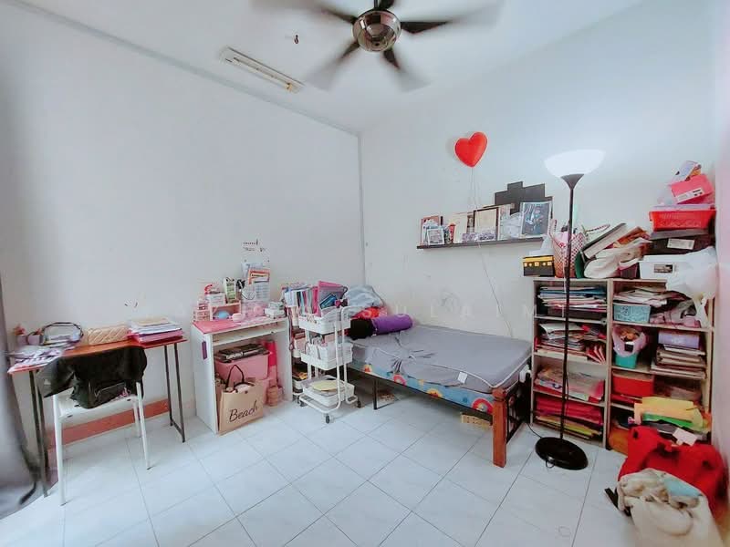 1-storey Terraced House for Sale in Shah Alam (Selangor) - Yazila Sulaimi - Bedroom - PropertyGuru.com.my